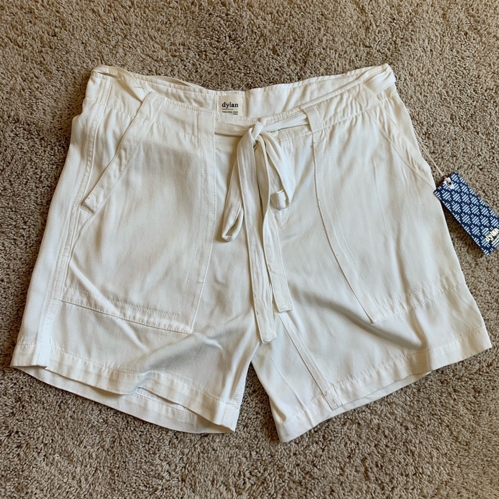 Dylan Los Angeles Beige Stretch Shorts Size 2